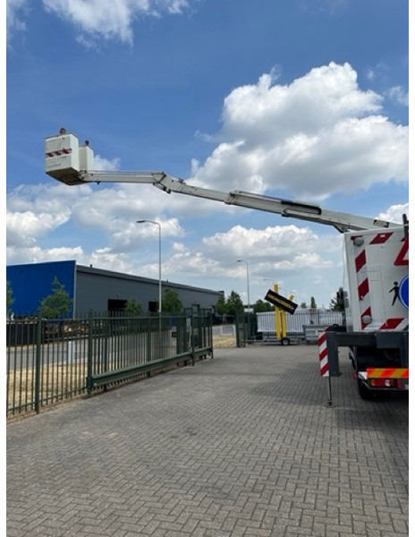 Custers T265-18 - Truck mounted aerial platform: picture 2 Custers T265-18 - Truck mounted aerial platform: picture 2