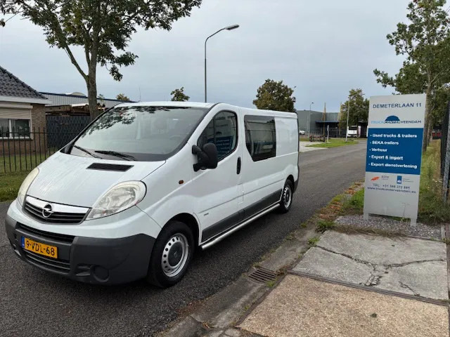 Opel Vivaro 2 2.0Cdti /84kW-E4 crew cab L2H1 - Small van, Combi van: picture 1 Opel Vivaro 2 2.0Cdti /84kW-E4 crew cab L2H1 - Small van, Combi van: picture 1