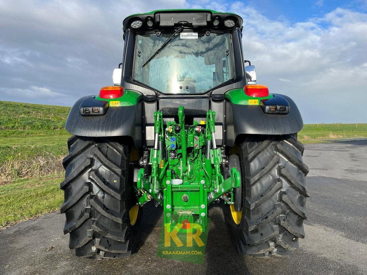 6120M John Deere - Farm tractor: picture 4 6120M John Deere - Farm tractor: picture 4