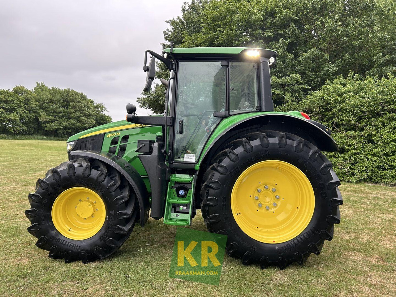 6120M John Deere - Farm tractor: picture 5 6120M John Deere - Farm tractor: picture 5