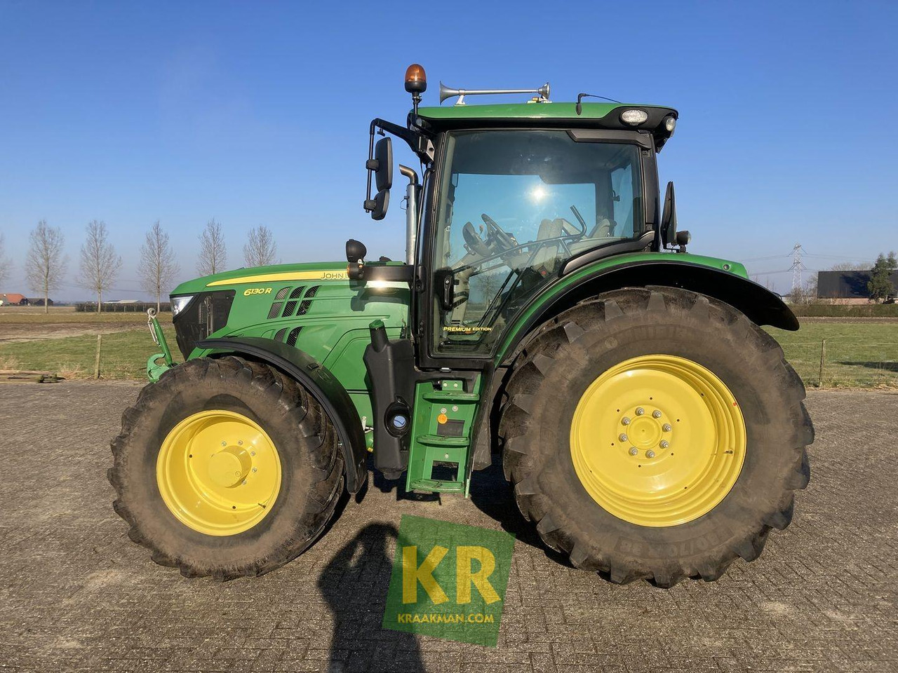 6130R John Deere - Farm tractor: picture 2 6130R John Deere - Farm tractor: picture 2