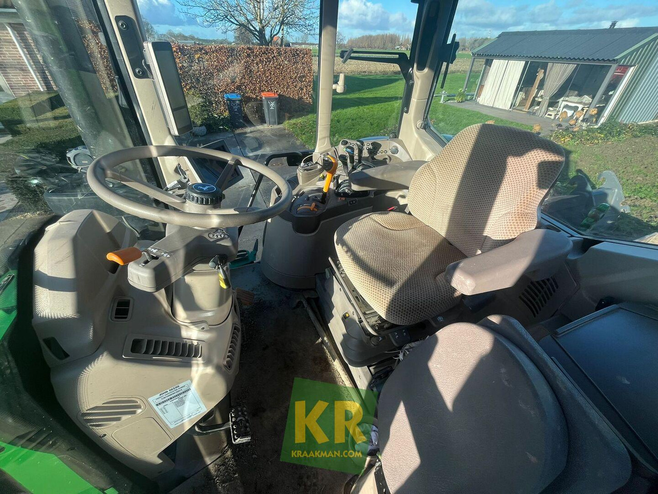 6140M John Deere - Farm tractor: picture 4 6140M John Deere - Farm tractor: picture 4