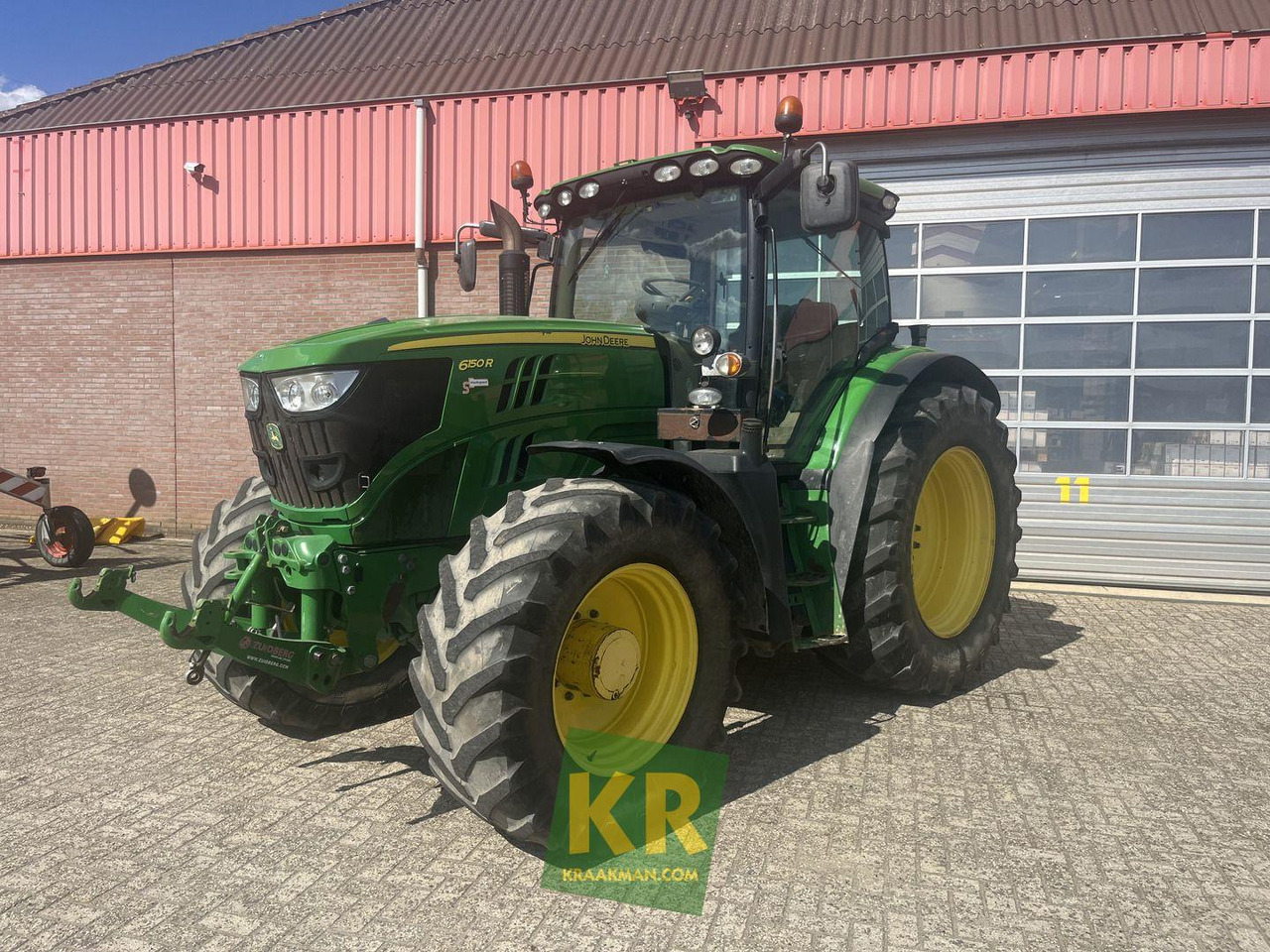 6150R John Deere - Farm tractor: picture 2 6150R John Deere - Farm tractor: picture 2