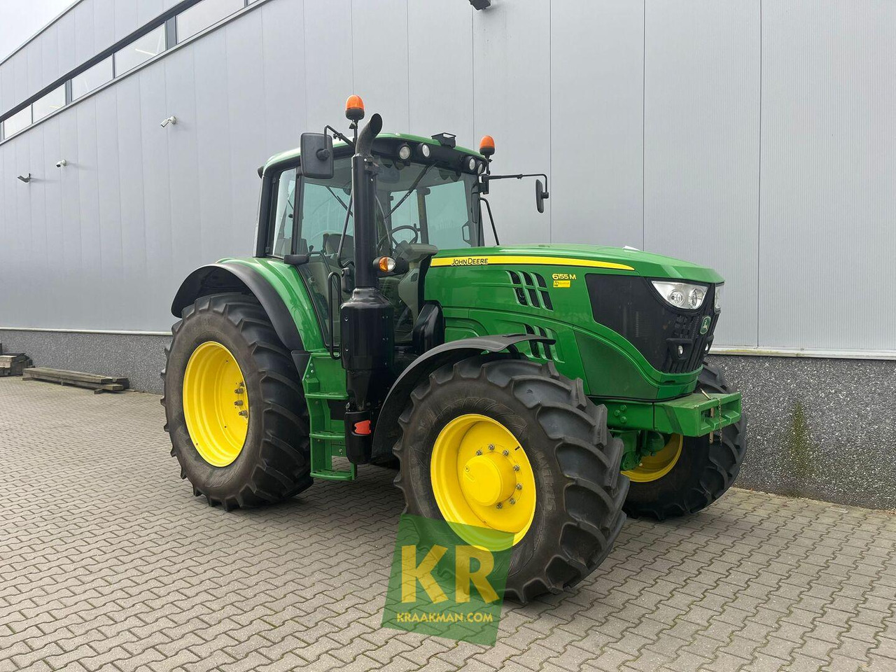 6155M John Deere - Farm tractor: picture 2 6155M John Deere - Farm tractor: picture 2