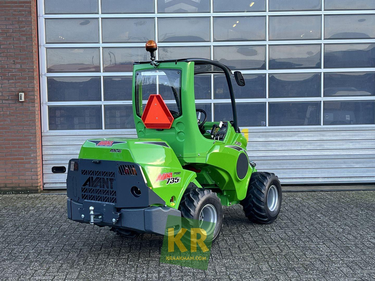 735 TDL Avant - Compact loader: picture 5 735 TDL Avant - Compact loader: picture 5