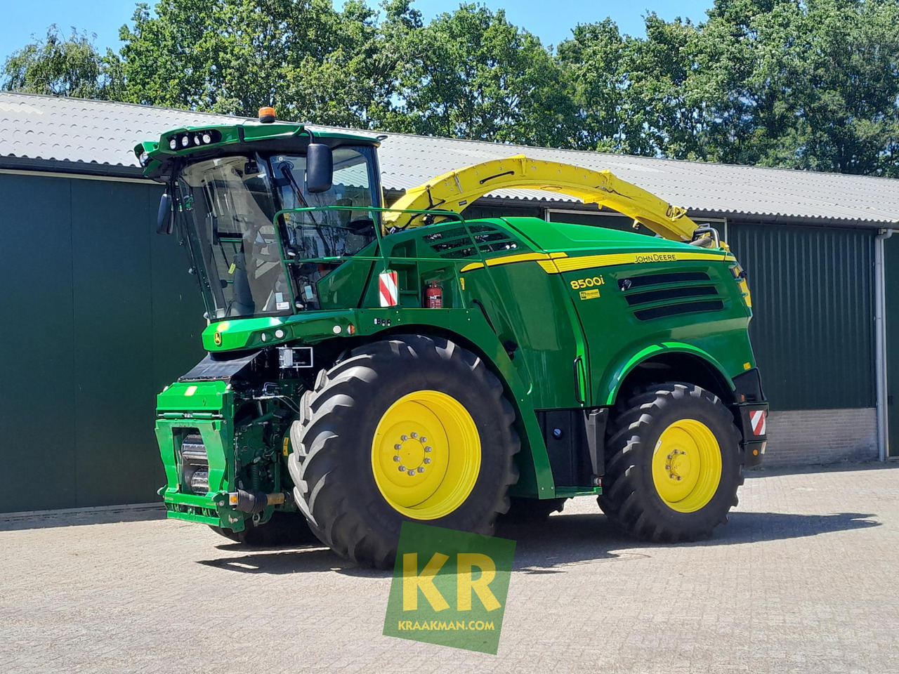 8500 John Deere - Forage harvester: picture 1 8500 John Deere - Forage harvester: picture 1