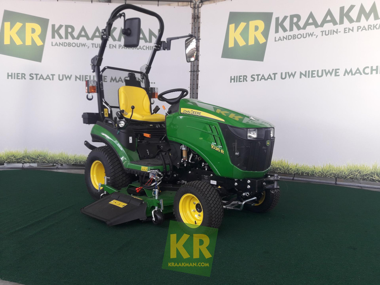 John Deere 1026R - Compact tractor: picture 4 John Deere 1026R - Compact tractor: picture 4