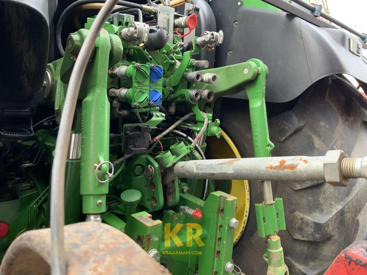 John Deere 6150R - Farm tractor: picture 5 John Deere 6150R - Farm tractor: picture 5