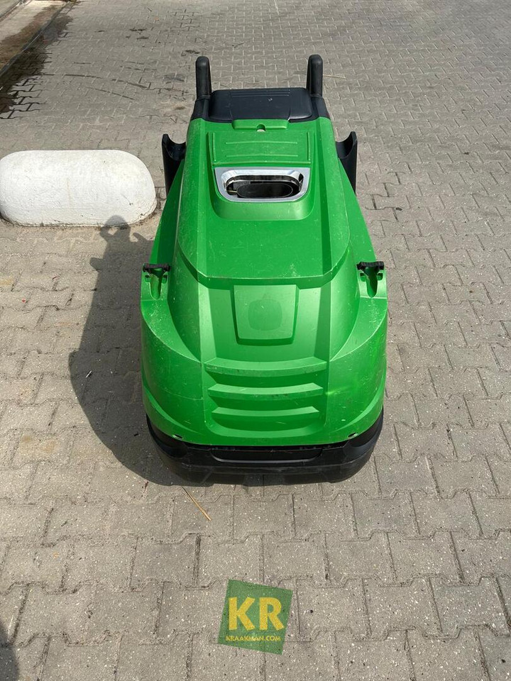 John Deere AC - Pressure washer: picture 3 John Deere AC - Pressure washer: picture 3