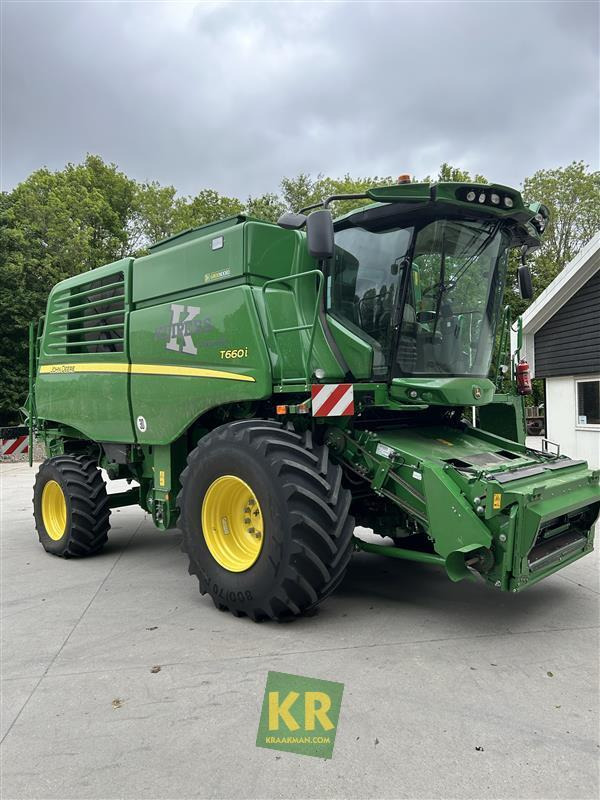 John Deere T660 - Combine harvester: picture 3 John Deere T660 - Combine harvester: picture 3