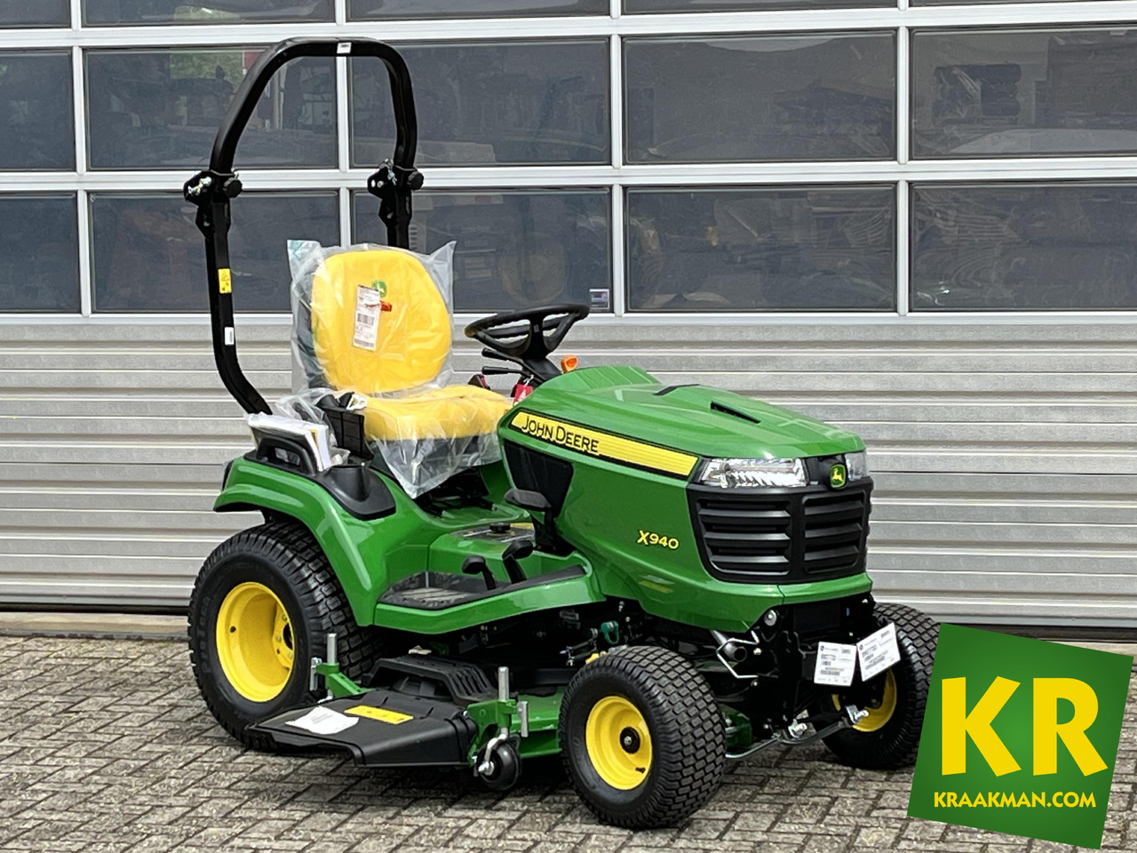 John Deere X940 - Garden mower: picture 1 John Deere X940 - Garden mower: picture 1