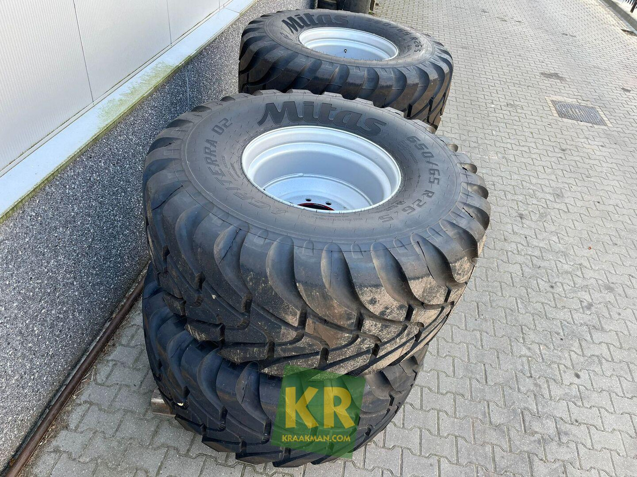 Overige wielen Overige - Wheel and tire package for Agricultural machinery: picture 5 Overige wielen Overige - Wheel and tire package for Agricultural machinery: picture 5