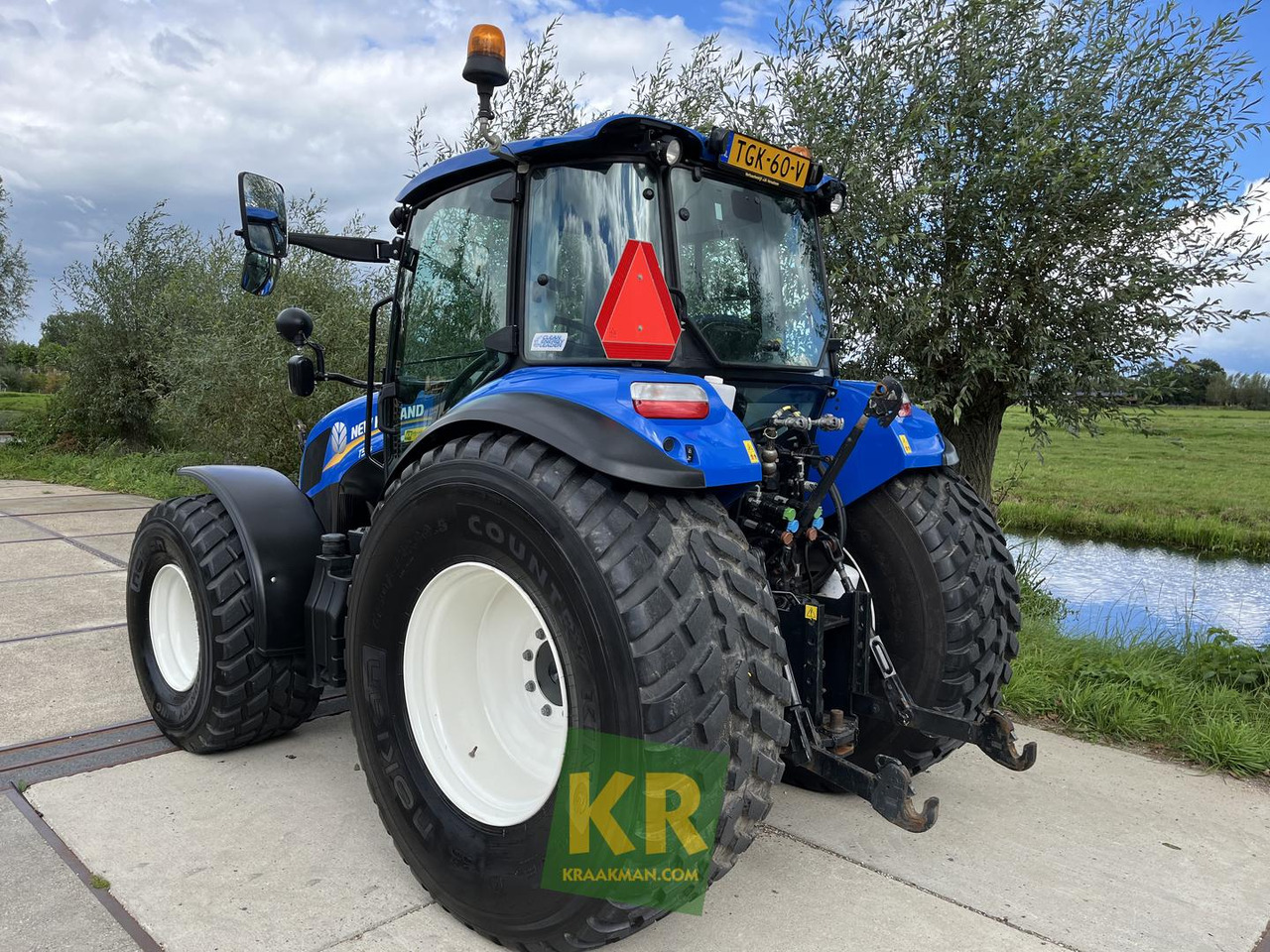 T5.95 New Holland - Farm tractor: picture 3 T5.95 New Holland - Farm tractor: picture 3
