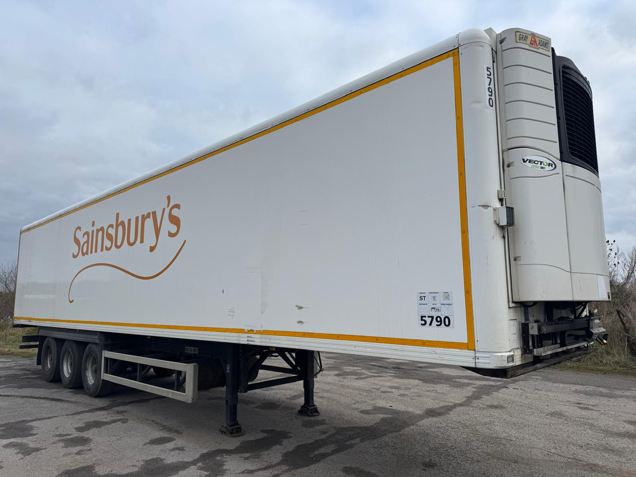 Gray and Adams 2015 Vector 1950 MT - Refrigerator semi-trailer: picture 4 Gray and Adams 2015 Vector 1950 MT - Refrigerator semi-trailer: picture 4