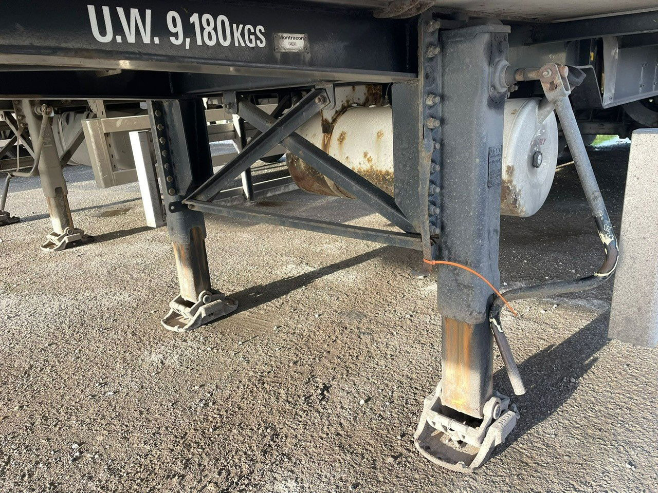 Refrigerator semi-trailer Montracon 2015 Vector 1950 MT: picture 7