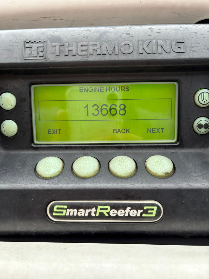 Refrigerator semi-trailer Schmitz Cargobull 2016 TK SLXe 300 – BTK110: picture 44 Refrigerator semi-trailer Schmitz Cargobull 2016 TK SLXe 300 – BTK110: picture 44