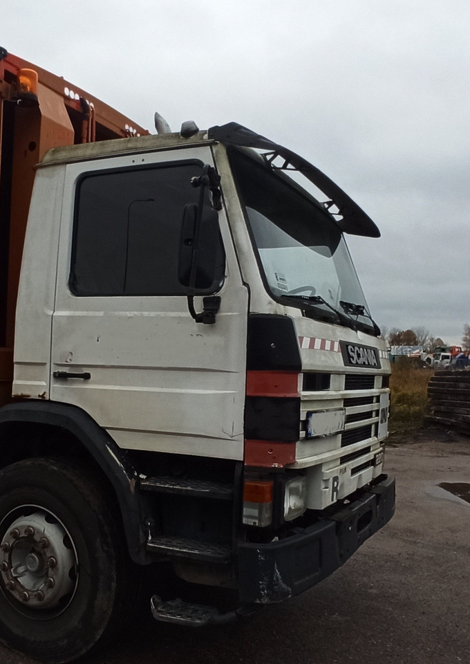 KABINA SCANIA 3 93 - Cab: picture 2 KABINA SCANIA 3 93 - Cab: picture 2