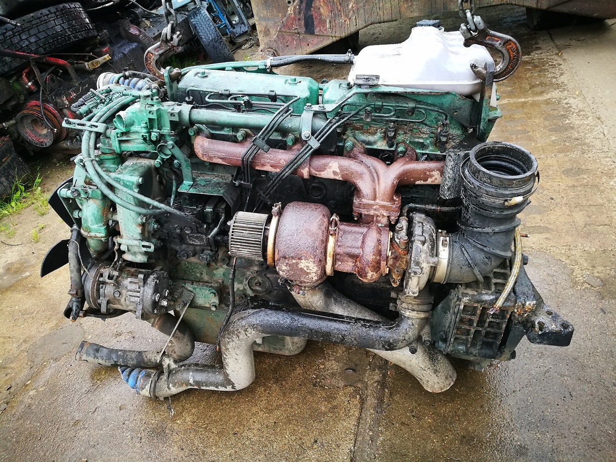 VOLVO FL6 D6B220 - Engine and parts for Truck: picture 1 VOLVO FL6 D6B220 - Engine and parts for Truck: picture 1