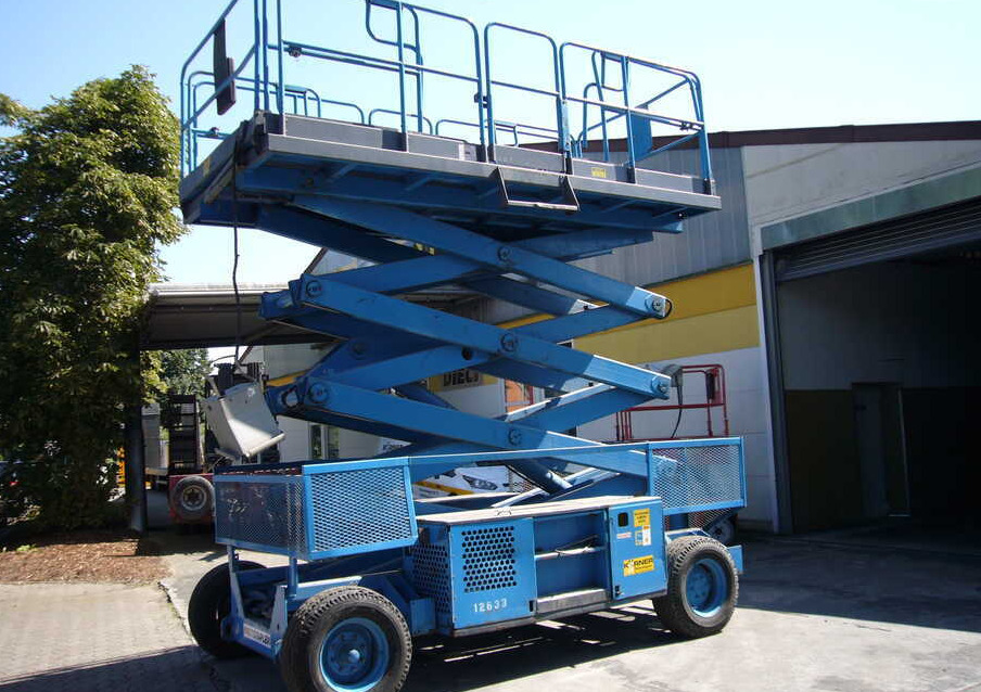 Upright LX41E - Scissor lift: picture 1 Upright LX41E - Scissor lift: picture 1