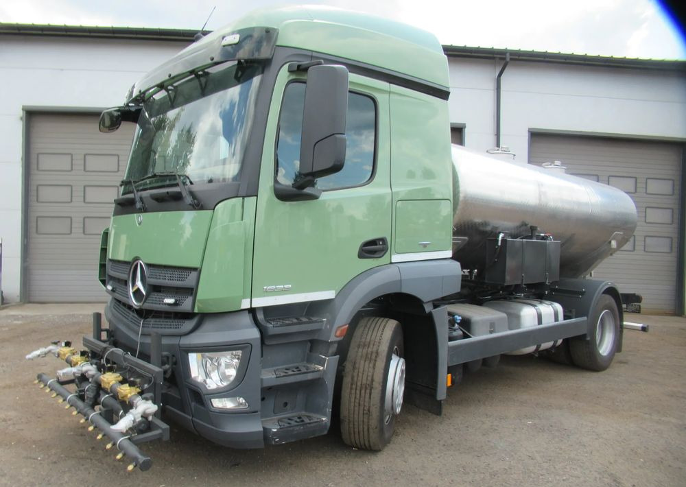 Mercedes-Benz Antos 1830 - Garbage truck: picture 1 Mercedes-Benz Antos 1830 - Garbage truck: picture 1