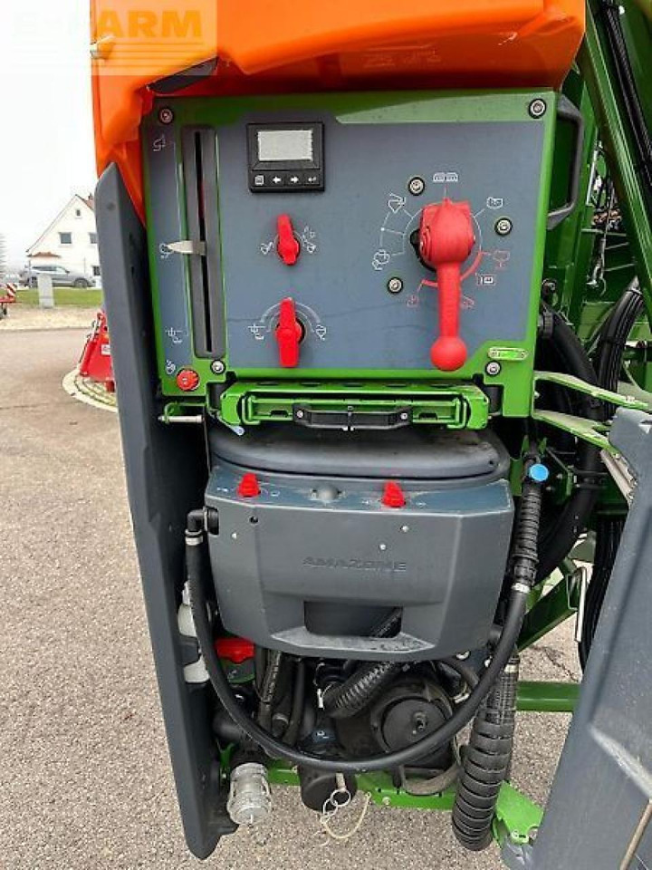 Trailed sprayer Amazone uf 1302: picture 8