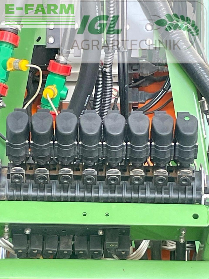 Amazone uf 1801 - Tractor mounted sprayer: picture 4 Amazone uf 1801 - Tractor mounted sprayer: picture 4