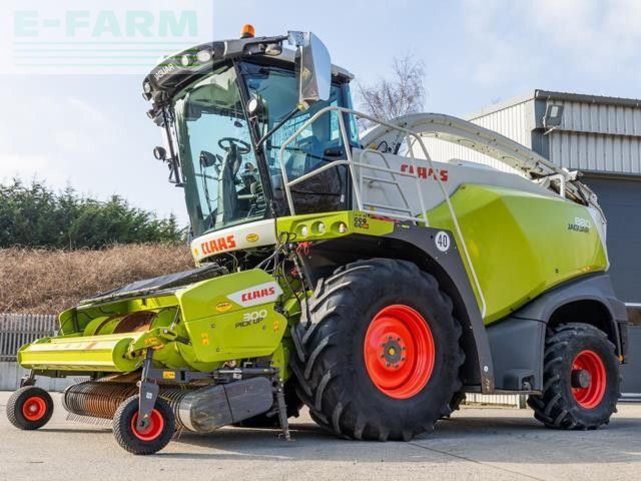 CLAAS JAGUAR 880 4WD - Forage harvester: picture 1 CLAAS JAGUAR 880 4WD - Forage harvester: picture 1