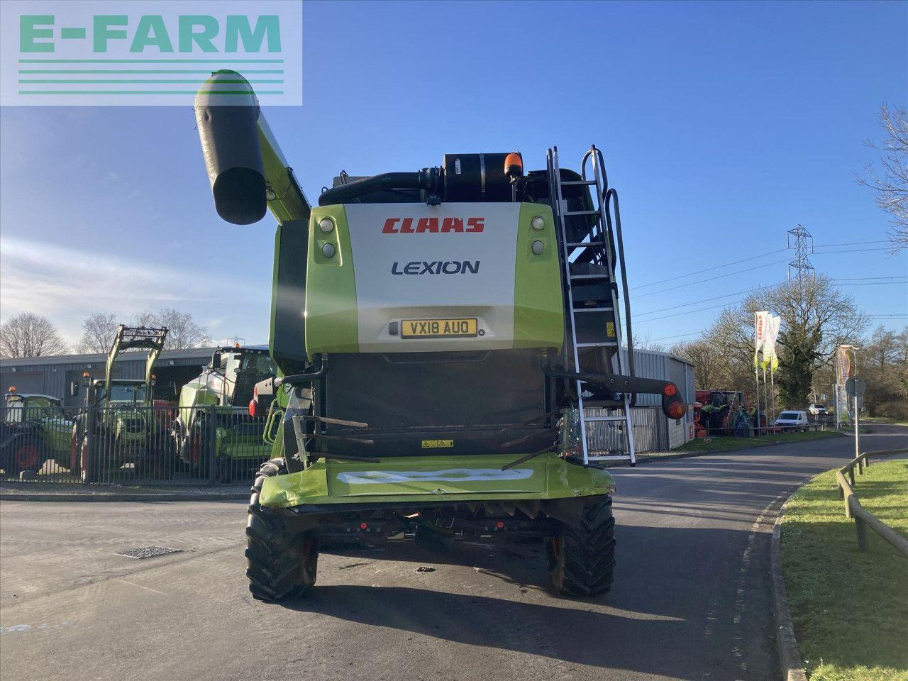 Combine harvester CLAAS LEXION 660TT WITH V770 CUTTERBAR: picture 8
