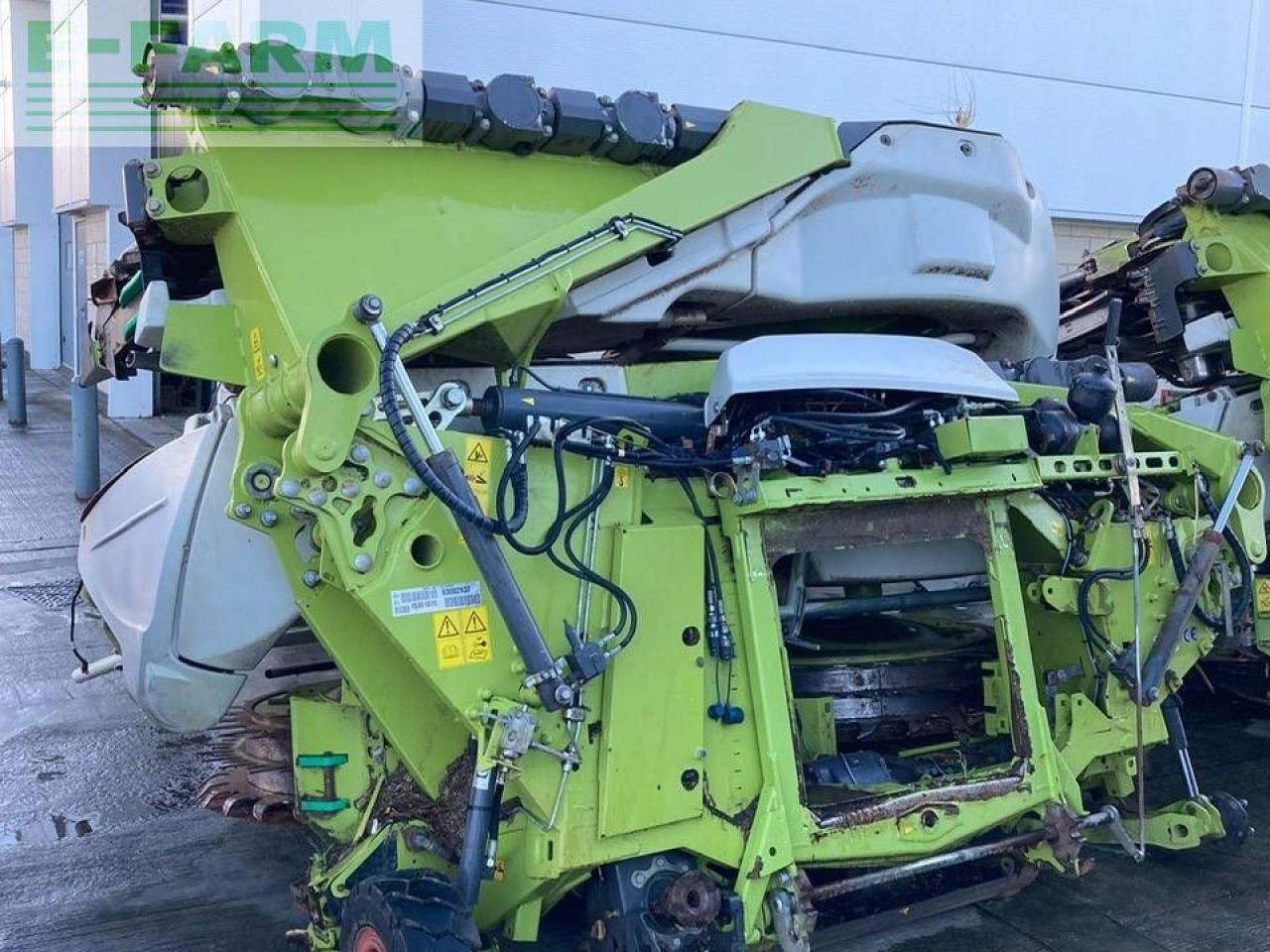 CLAAS ORBIS 900 MAIZE HEAD - Forage harvester: picture 1 CLAAS ORBIS 900 MAIZE HEAD - Forage harvester: picture 1