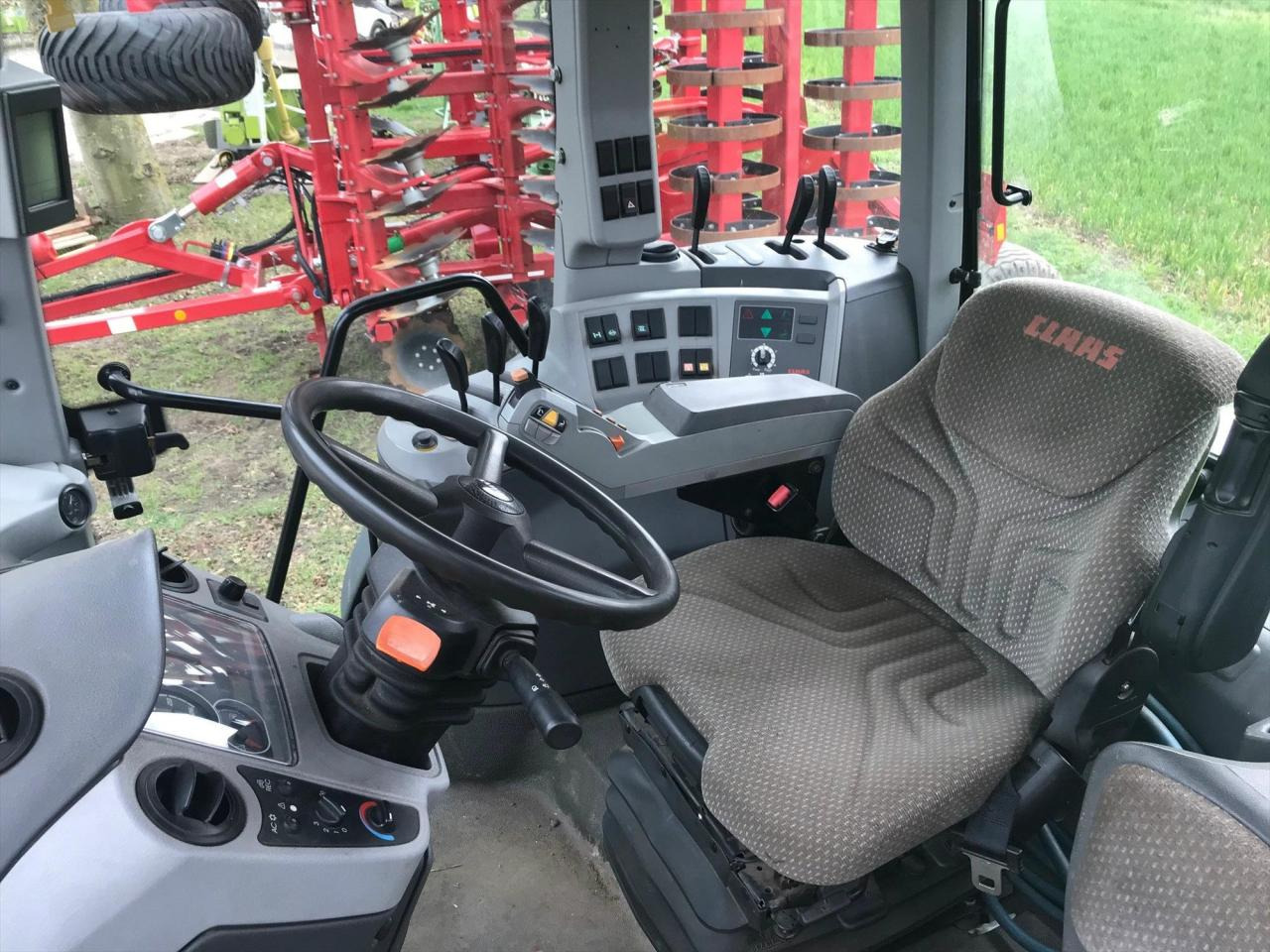 Combine harvester CLAAS TRION 530: picture 14 Combine harvester CLAAS TRION 530: picture 14