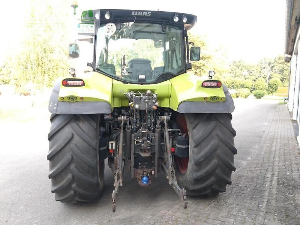 Farm tractor CLAAS arion 640: picture 6