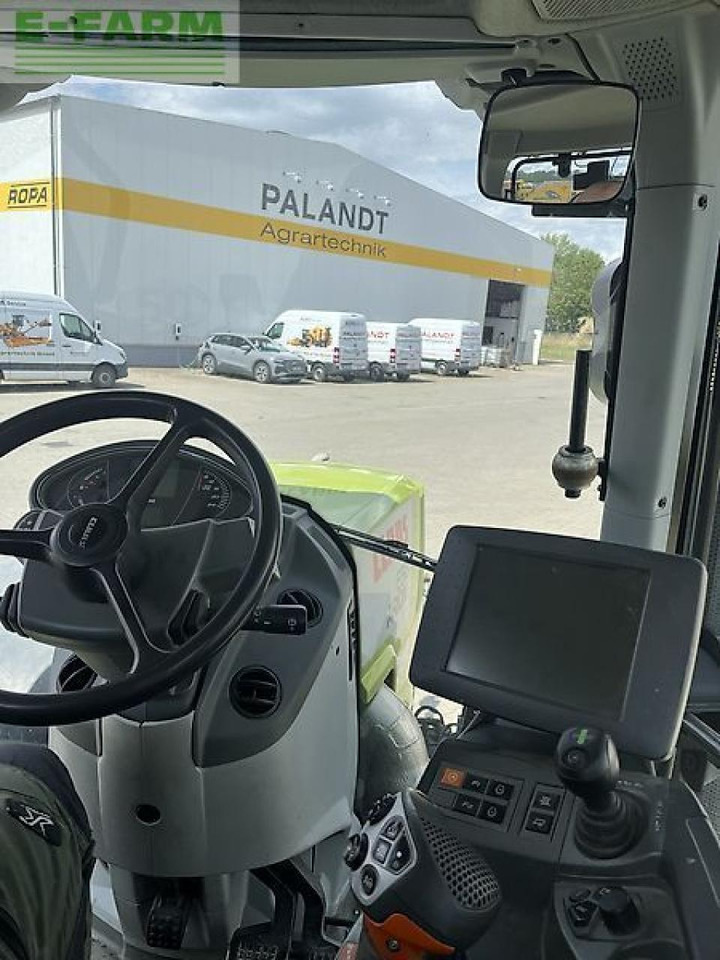 Farm tractor CLAAS arion 650: picture 7