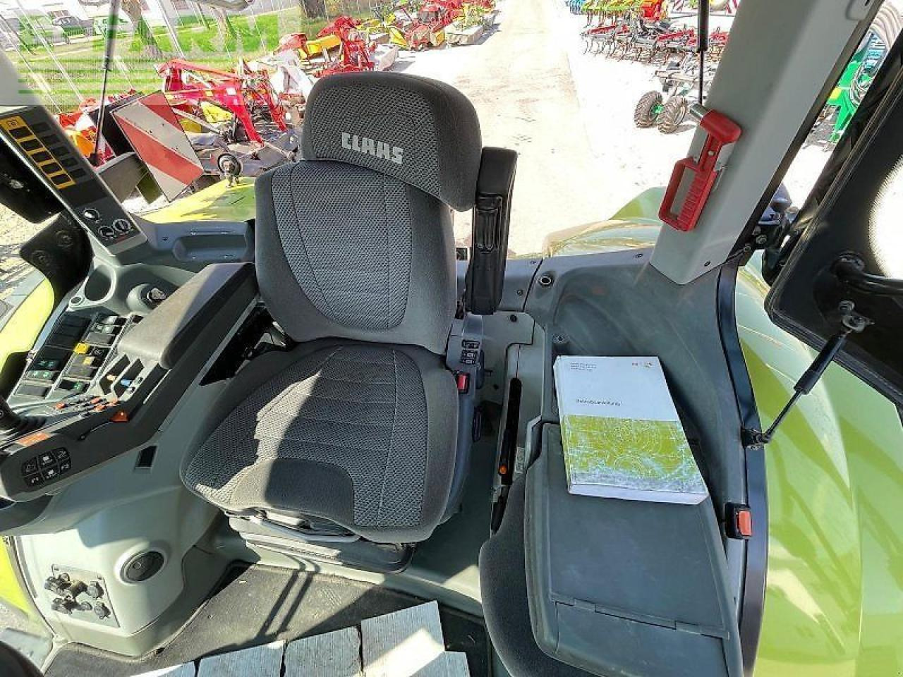 Farm tractor CLAAS arion 650 cis+ mit fl CIS+: picture 11