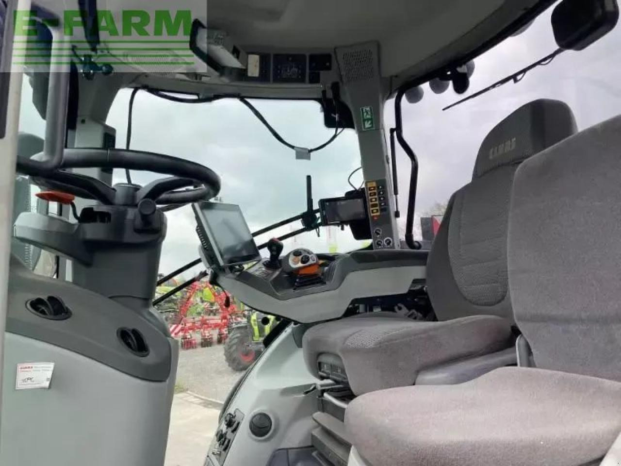 Farm tractor CLAAS axion 830 cmatic cebis CMATIC CEBIS: picture 10
