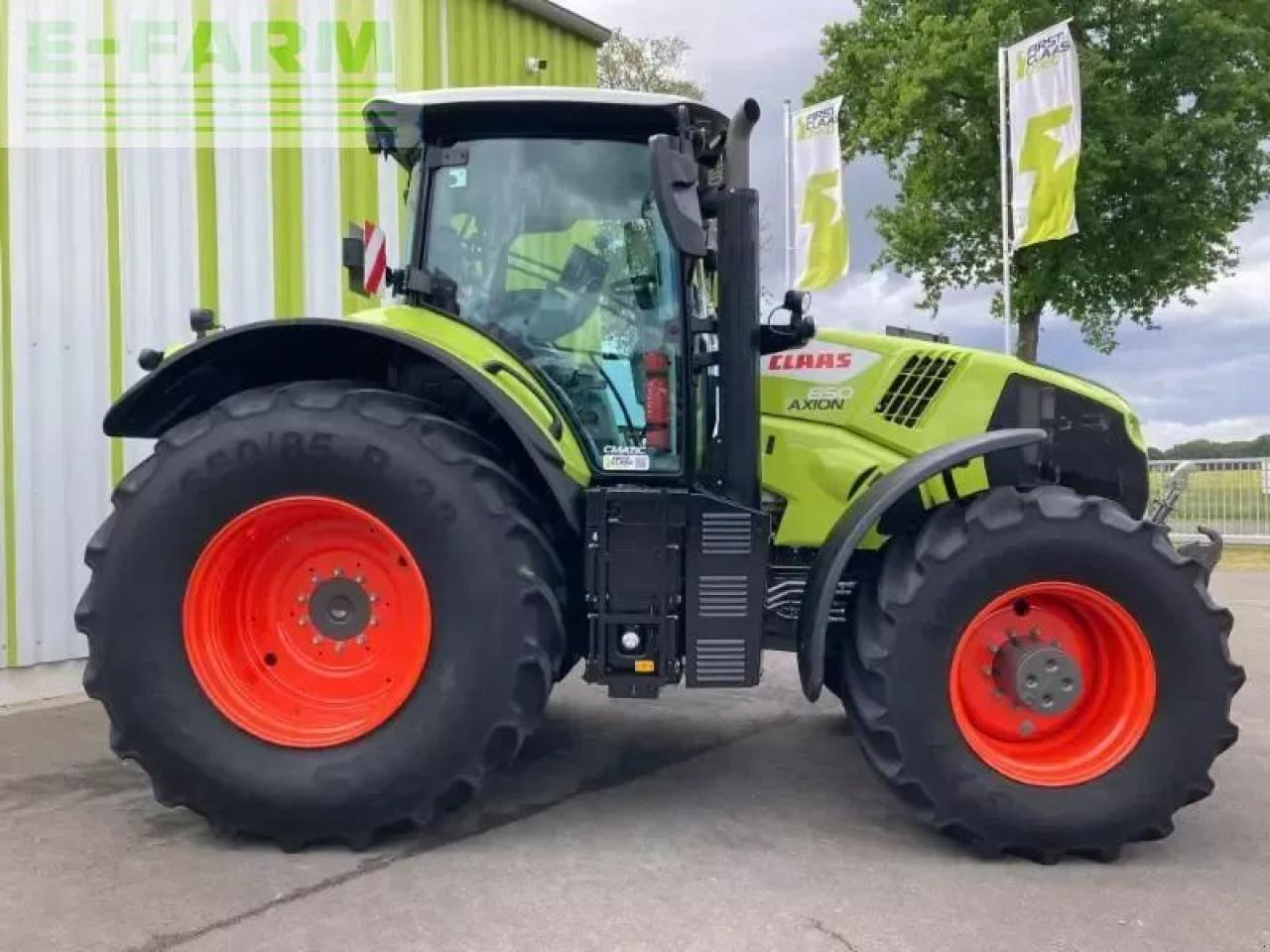 CLAAS axion 850 cmatic cebis CMATIC CEBIS - Farm tractor: picture 4 CLAAS axion 850 cmatic cebis CMATIC CEBIS - Farm tractor: picture 4