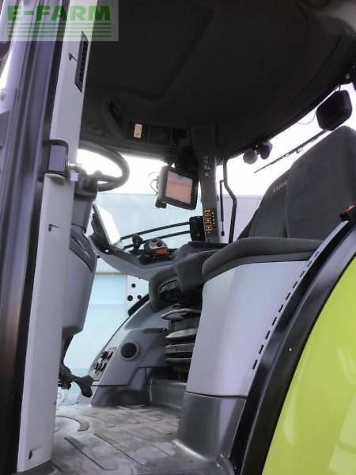 Farm tractor CLAAS axion 870: picture 6
