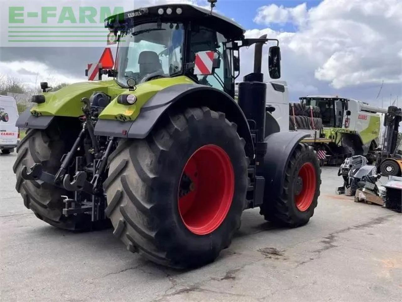 CLAAS axion 940 cmatic cebis CMATIC CEBIS - Farm tractor: picture 5 CLAAS axion 940 cmatic cebis CMATIC CEBIS - Farm tractor: picture 5