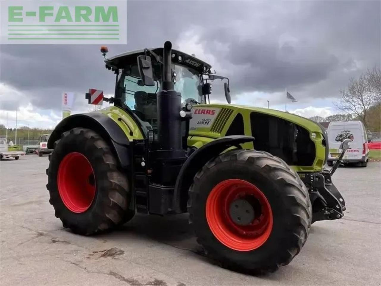 CLAAS axion 940 cmatic cebis CMATIC CEBIS - Farm tractor: picture 3 CLAAS axion 940 cmatic cebis CMATIC CEBIS - Farm tractor: picture 3