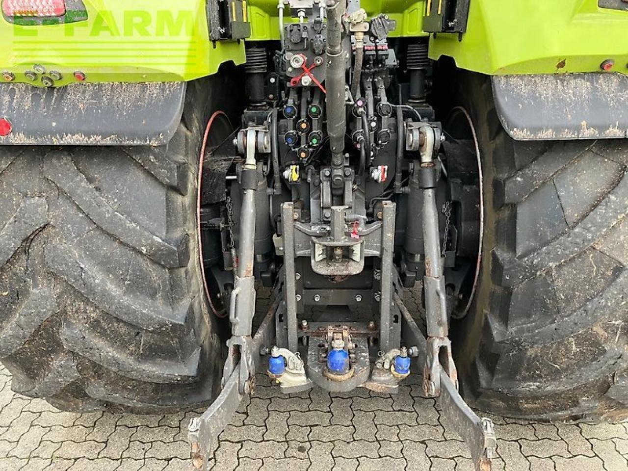 Farm tractor CLAAS axion 950 cmatic ctic: picture 6 Farm tractor CLAAS axion 950 cmatic ctic: picture 6