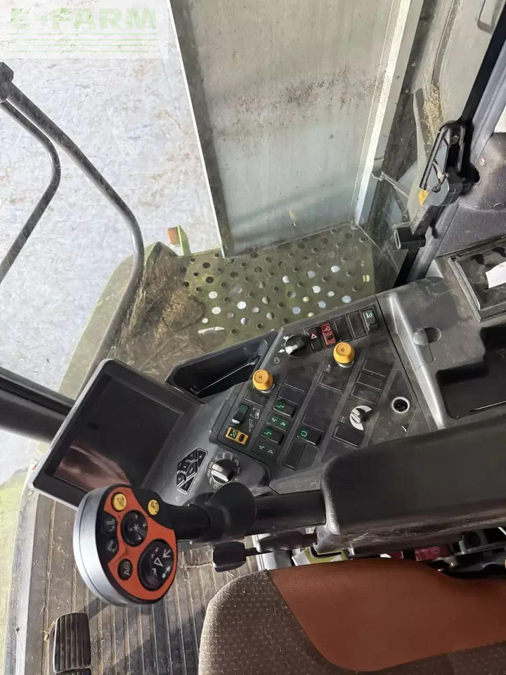 Combine harvester CLAAS lexion 560: picture 8 Combine harvester CLAAS lexion 560: picture 8
