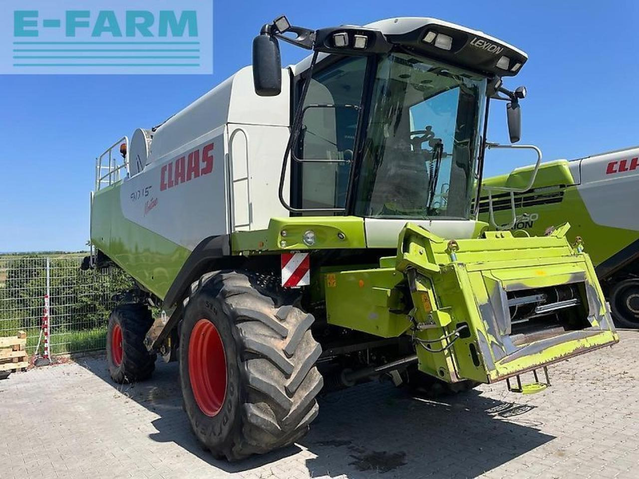 CLAAS lexion 570 montana - Combine harvester: picture 2 CLAAS lexion 570 montana - Combine harvester: picture 2