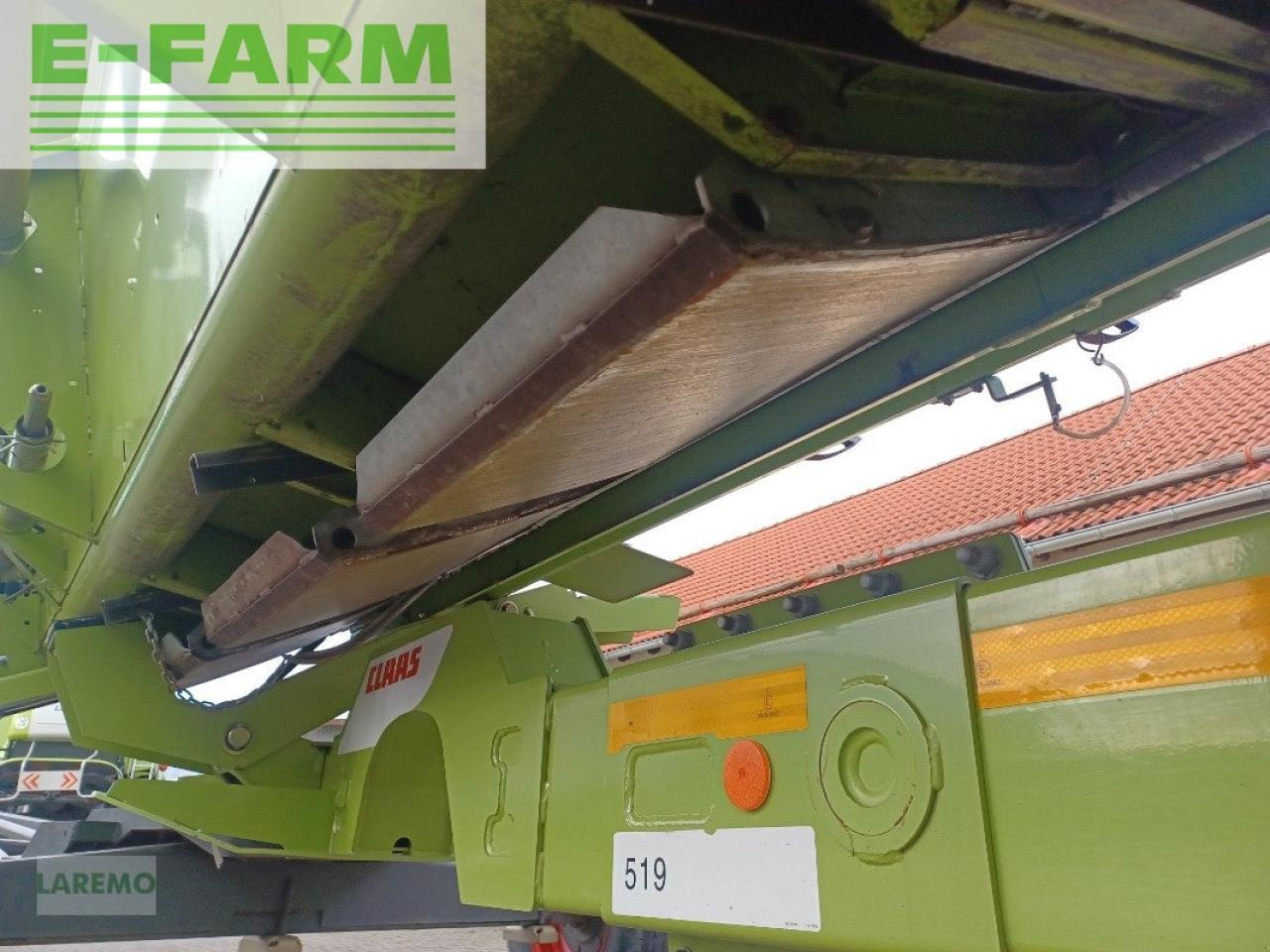 Combine harvester CLAAS lexion 670 tt terratrac v 900: picture 21