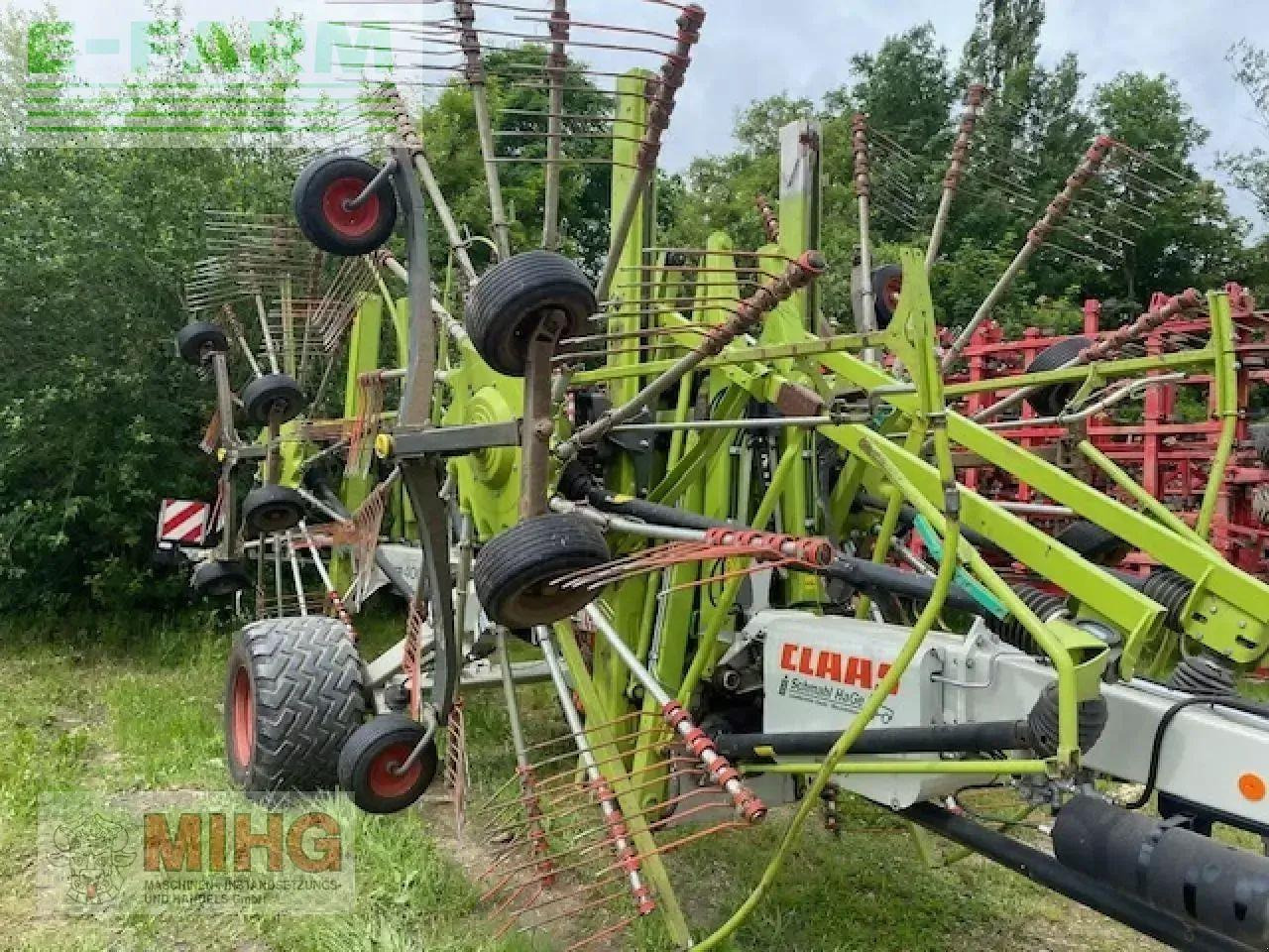 CLAAS liner 4000 - Tedder/ Rake: picture 2 CLAAS liner 4000 - Tedder/ Rake: picture 2