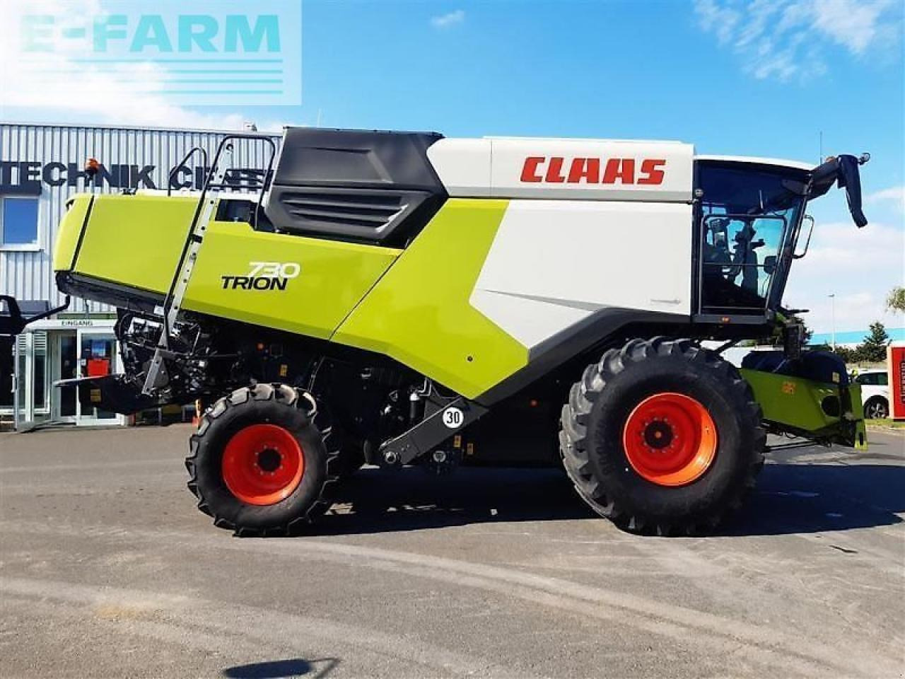 Combine harvester CLAAS mähdr. trion 730 + v770: picture 6