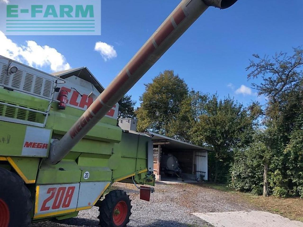 Combine harvester CLAAS mega 208: picture 8