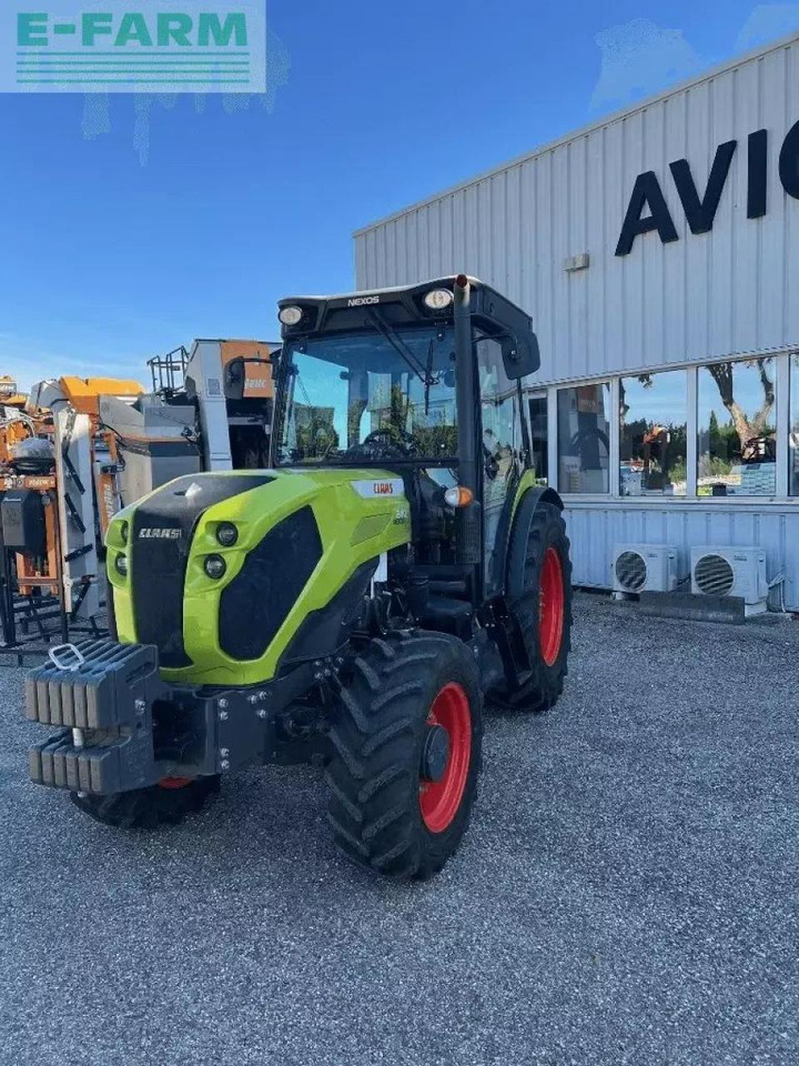 CLAAS nexos 240 l cabine tradition - Farm tractor: picture 1 CLAAS nexos 240 l cabine tradition - Farm tractor: picture 1