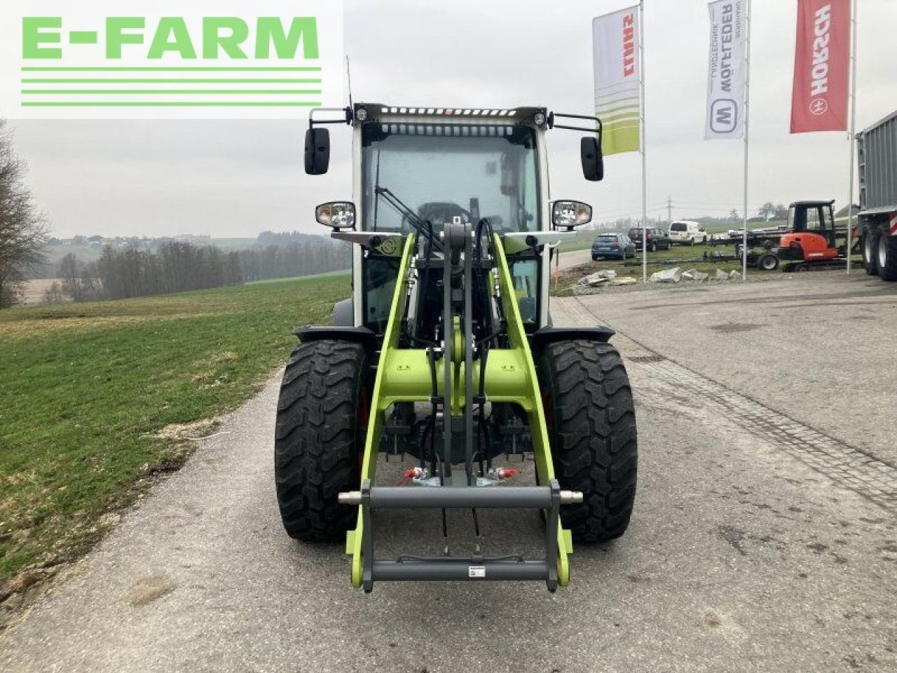 Mini excavator CLAAS torion 530: picture 8