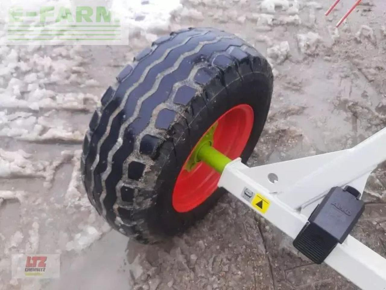 Tedder/ Rake CLAAS volto 1300 t wender: picture 8