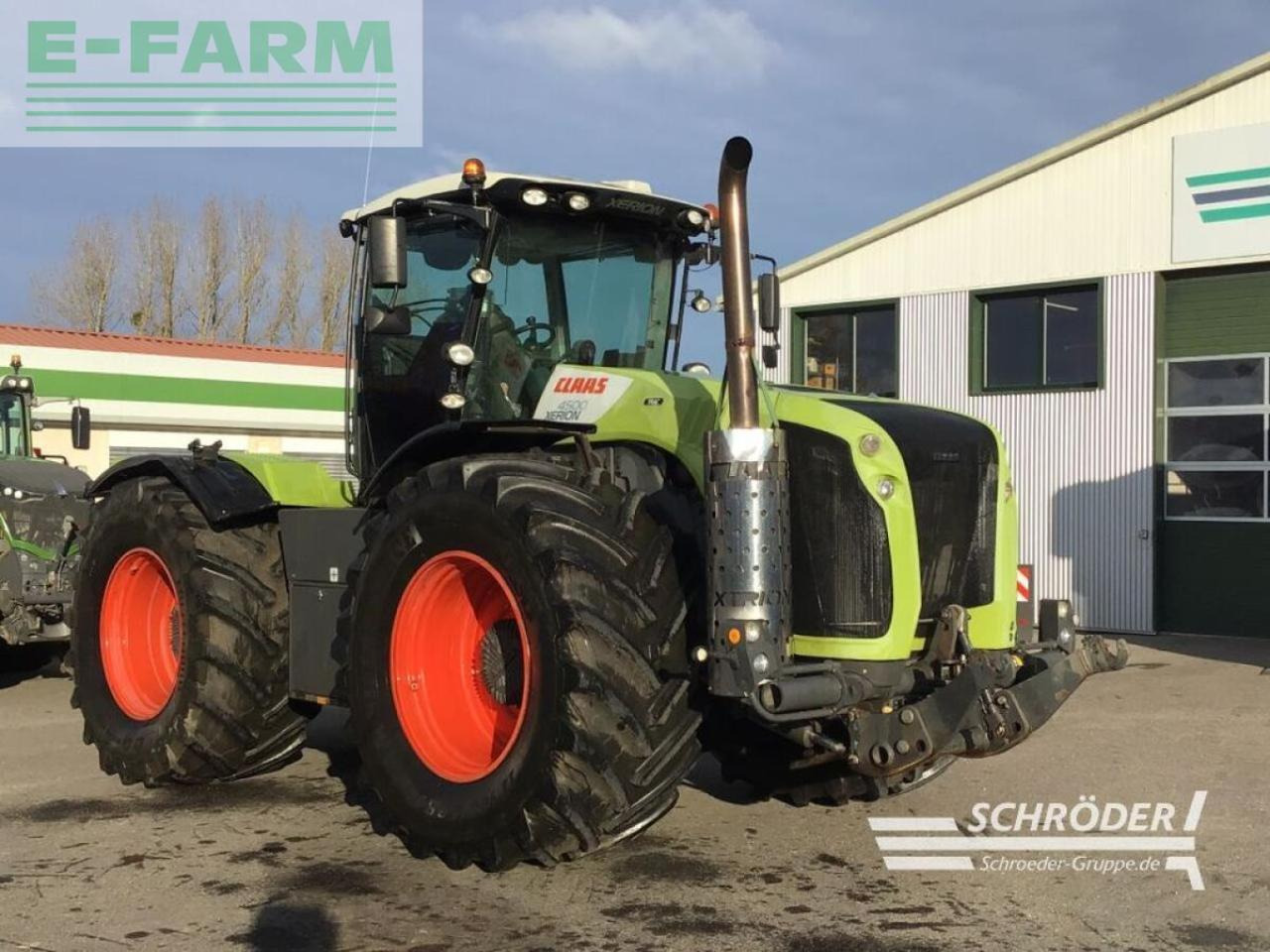 CLAAS xerion 4500 - Farm tractor: picture 1 CLAAS xerion 4500 - Farm tractor: picture 1