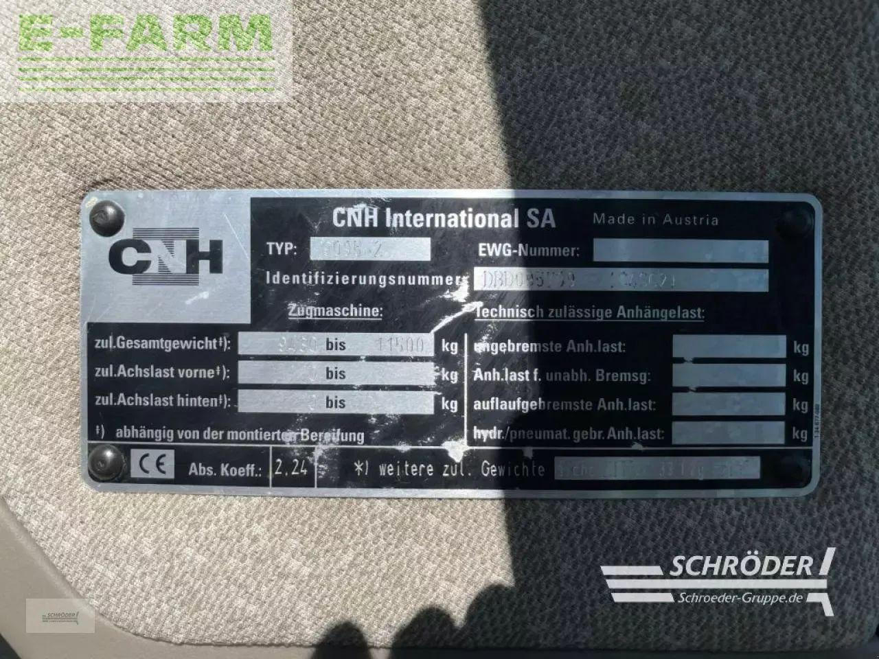 Farm tractor Case-IH cvx 1155: picture 10